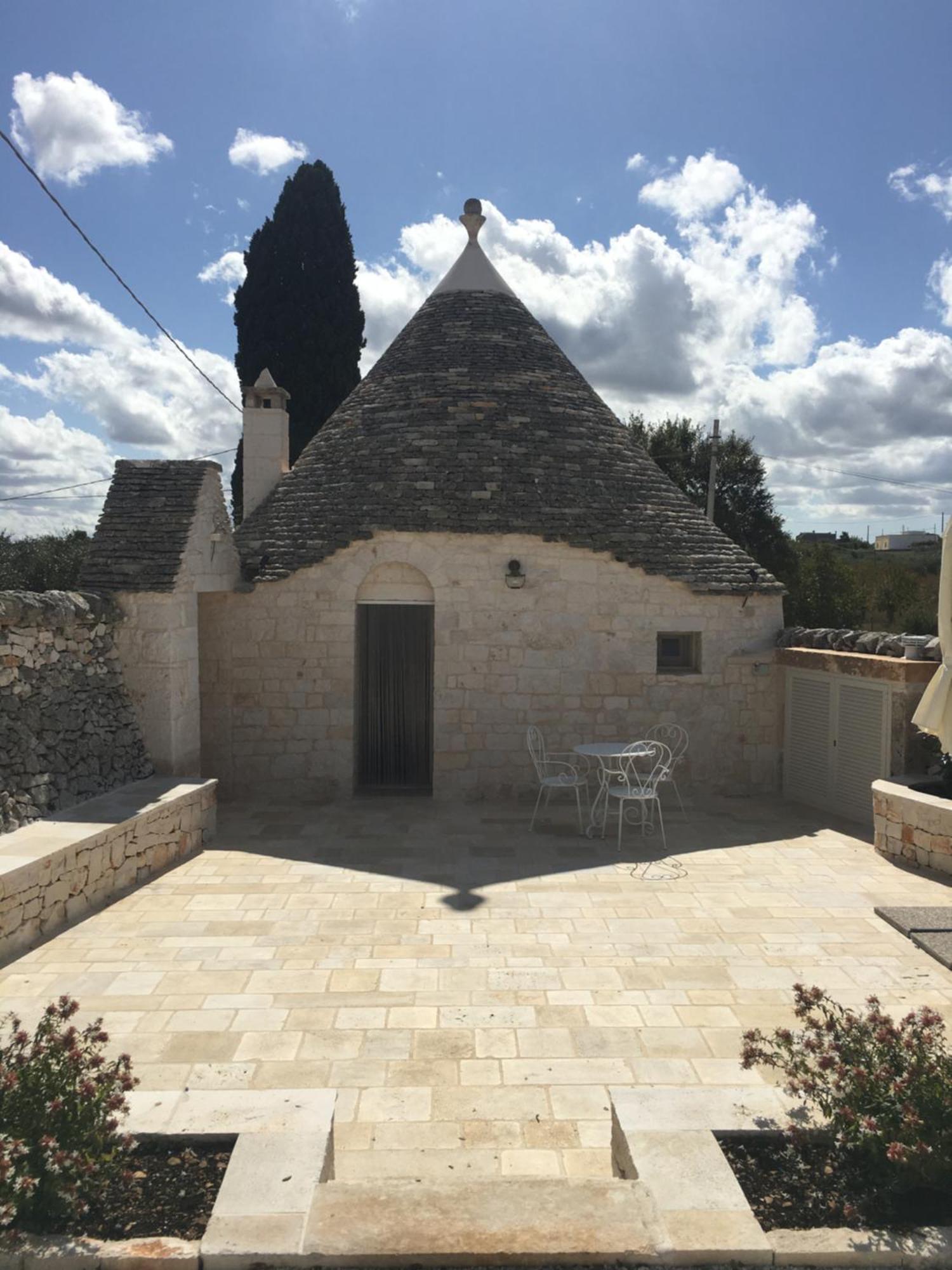 Trulli Le 2 Nicchie Villa Locorotondo Eksteriør bilde