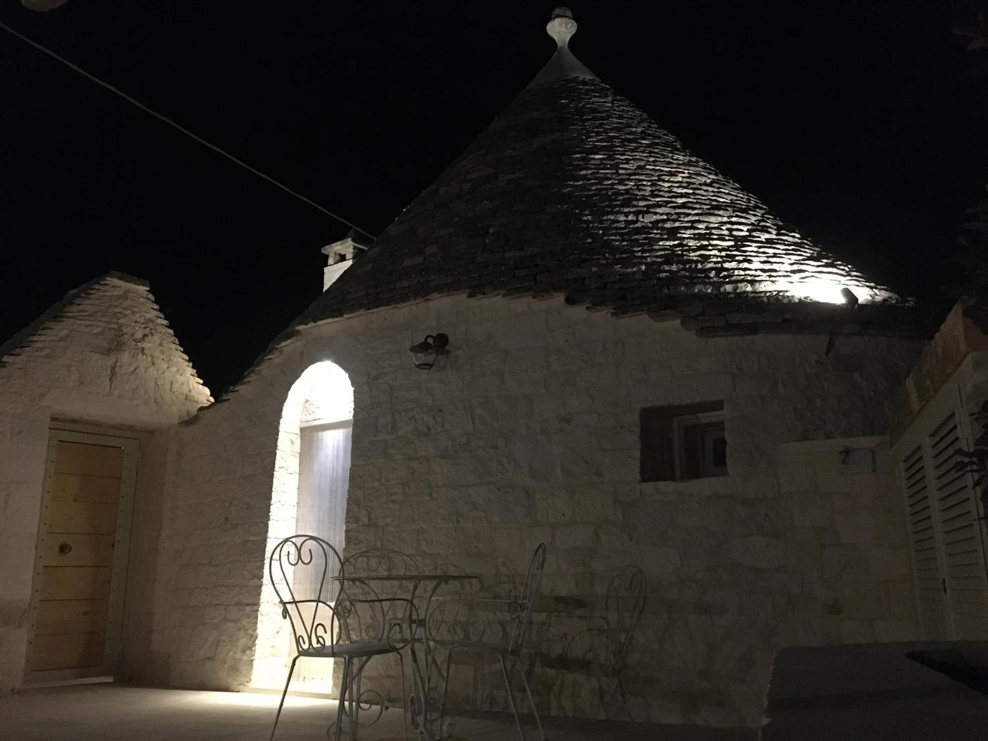 Trulli Le 2 Nicchie Villa Locorotondo Eksteriør bilde