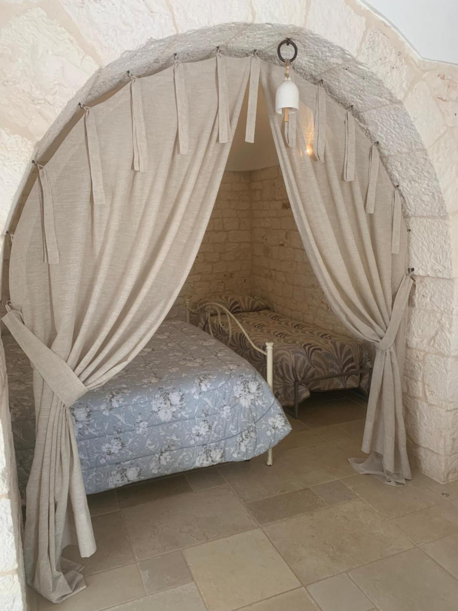 Trulli Le 2 Nicchie Villa Locorotondo Eksteriør bilde